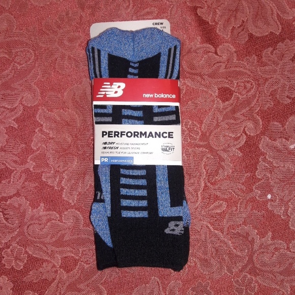 NEW BALANCE SOCK BUNDLE W FREE CASHMERE BLEND PAIR - Picture 4 of 6